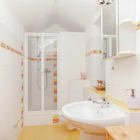 Mit Sauna Und Garten Schotten