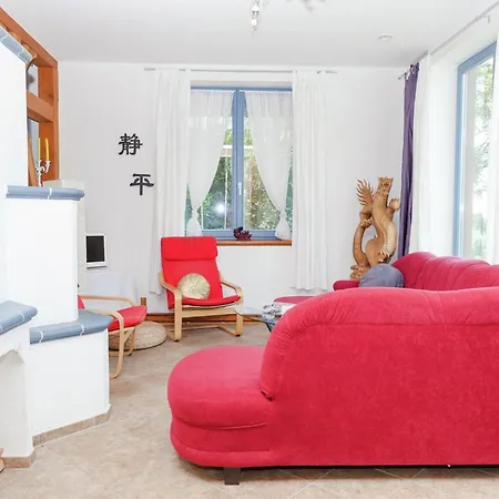 Villa Michelbach With Garden For Families Schotten