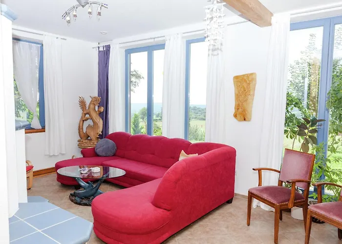 Villa Mit Sauna Und Garten