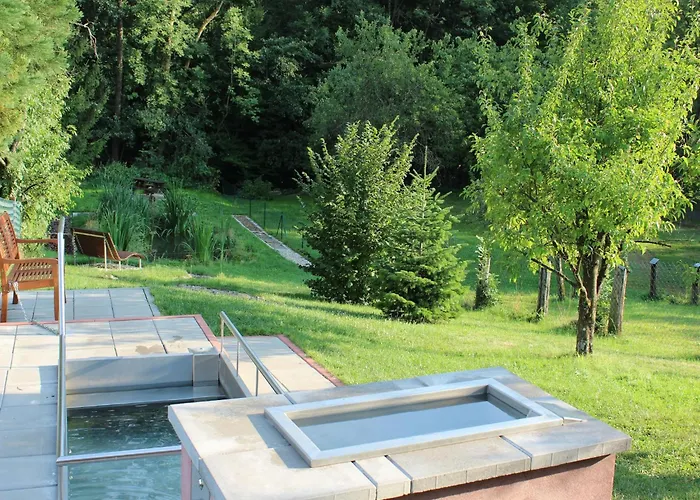 Mit Sauna Und Garten Schotten